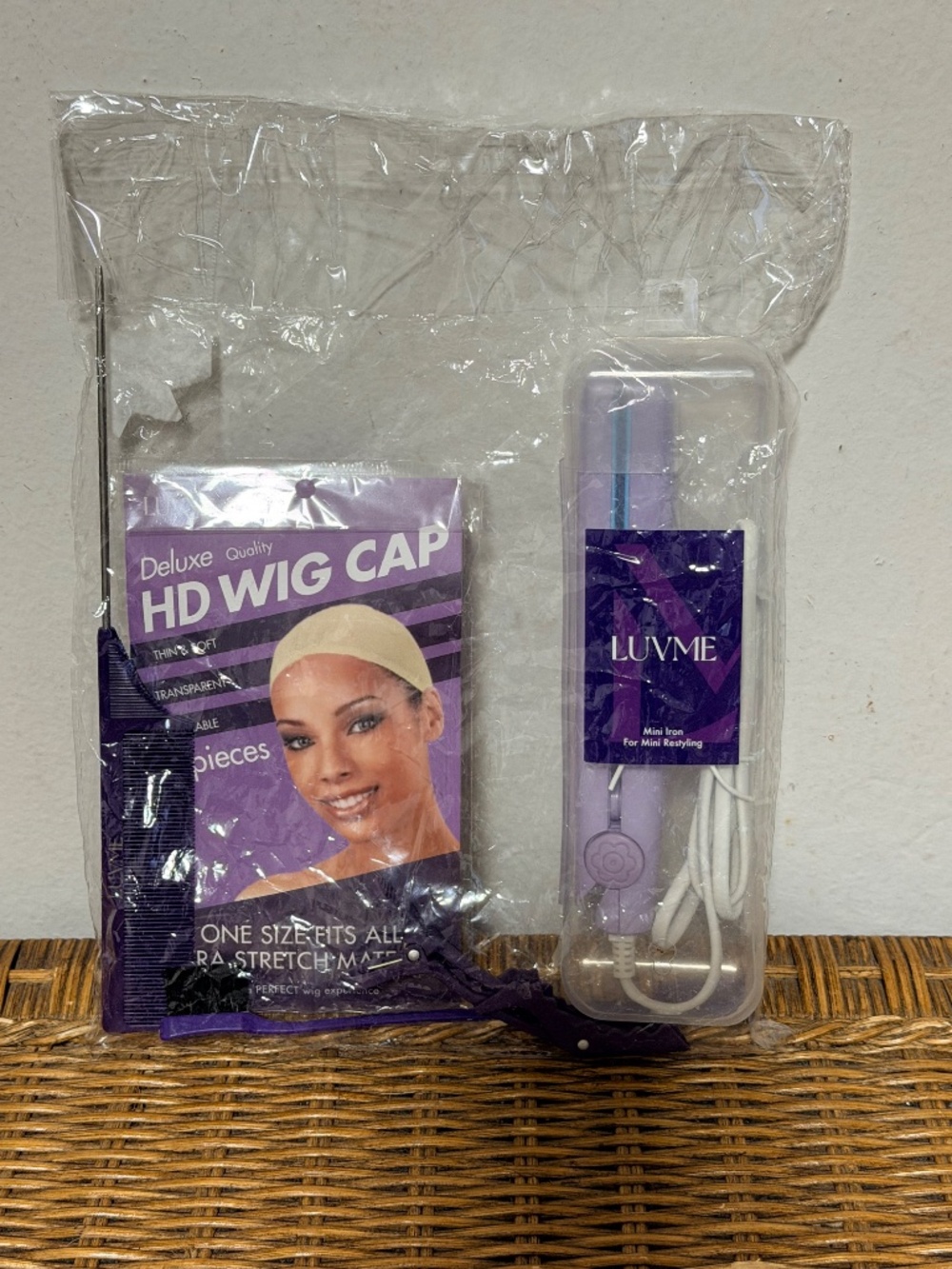 Luvme Flatiron & accessory styling kit: Flat Iron|Cape| Edge Brush|Clips|Comb